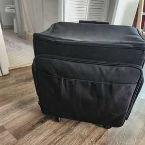 Crafting case on wheels